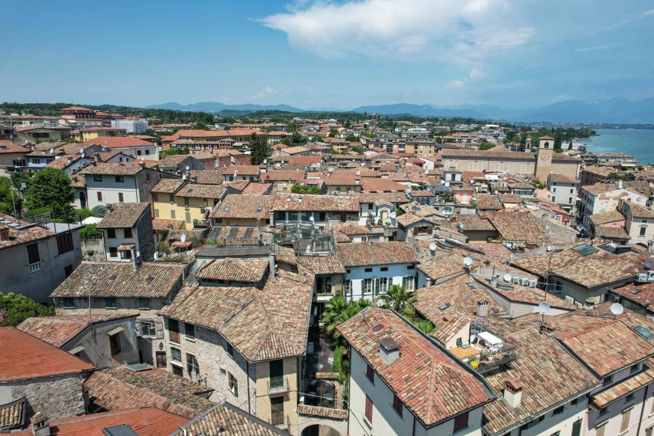 Steps From The Lake - Charme In The Inner City Desenzano del Garda Exteriér fotografie