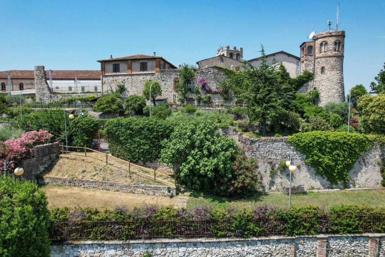 Steps From The Lake - Charme In The Inner City Desenzano del Garda Exteriér fotografie