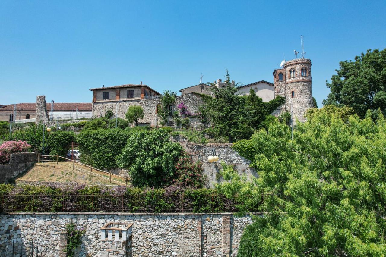 Steps From The Lake - Charme In The Inner City Desenzano del Garda Exteriér fotografie